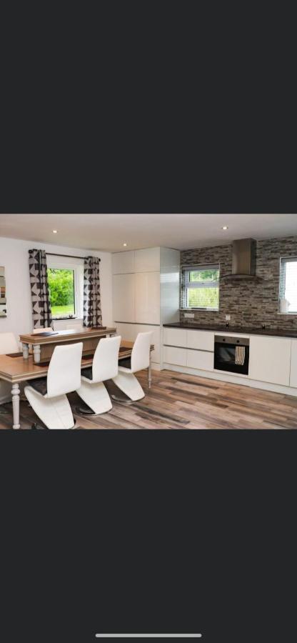20 Holiday Cottage, East End بالي بورنيون المظهر الخارجي الصورة